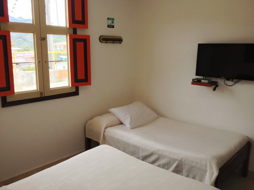 Casa Borbon Hotel Саленто Екстериор снимка