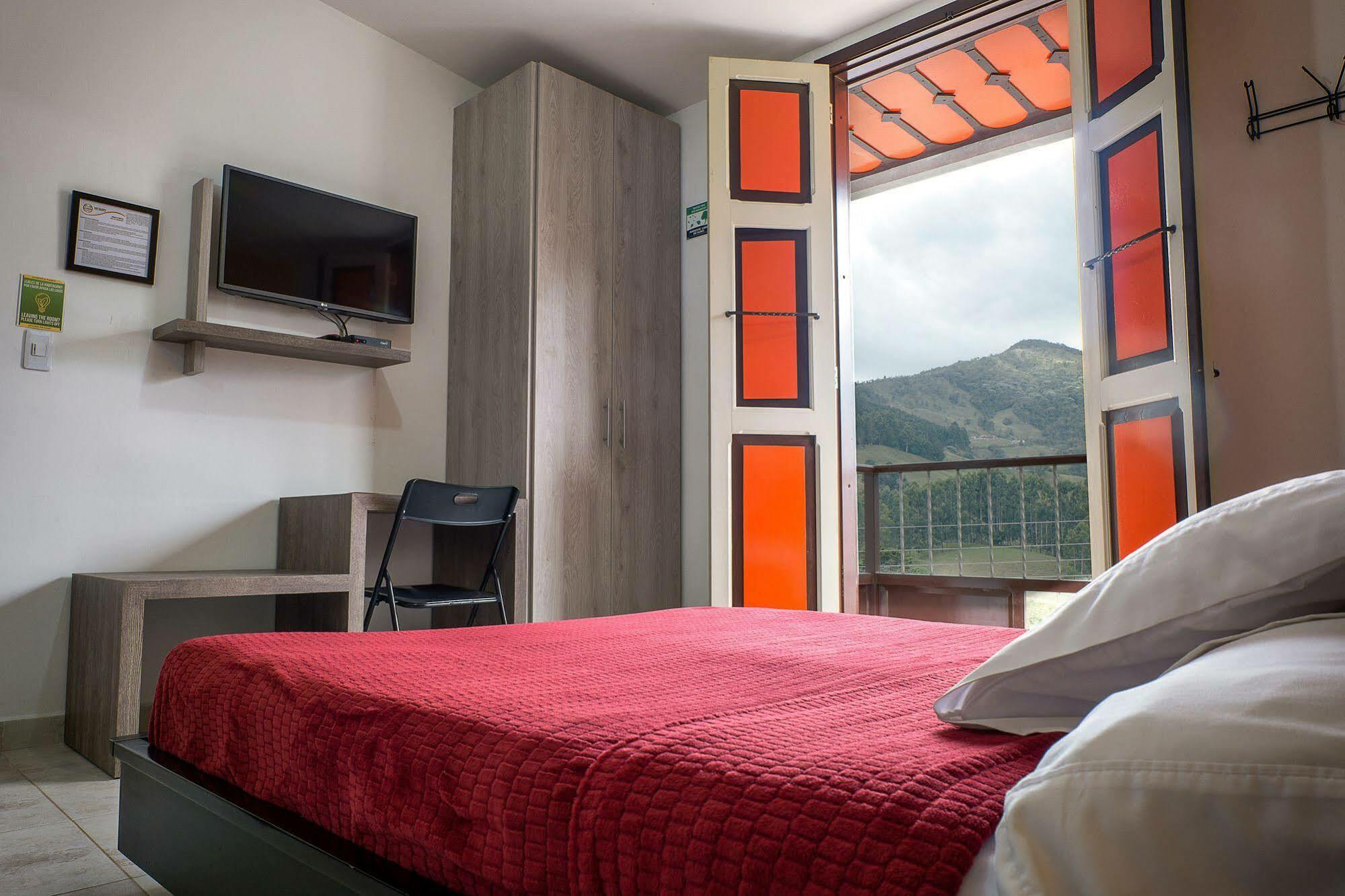 Casa Borbon Hotel Саленто Екстериор снимка